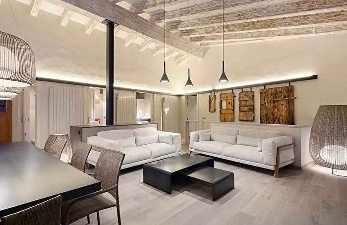 Casa trilocale in vendita in Via II Giugno a Certaldo Firenze, Certaldo