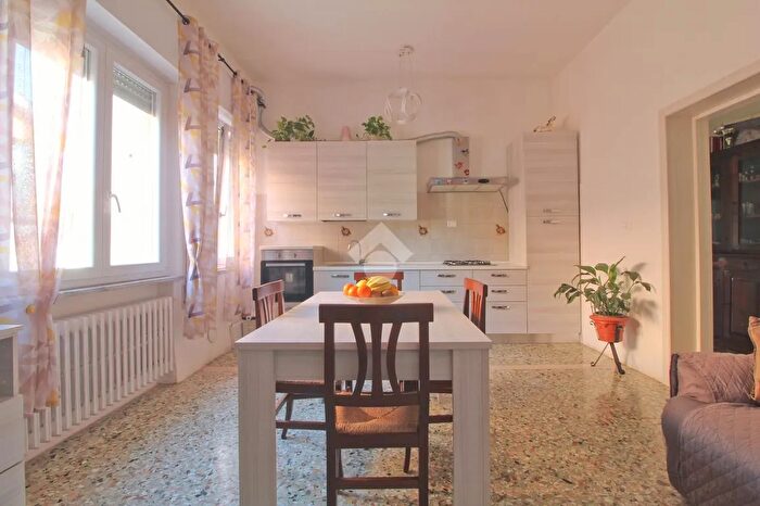 Appartamento quadrilocale in vendita in Via Raffaello Sanzio, Giulianova