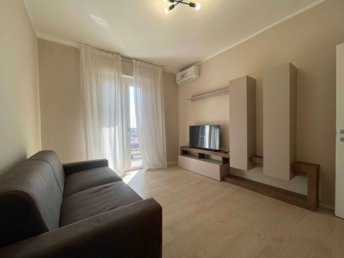 Appartamento bilocale in affitto in Viale Lombardia, San Maurizio al Lambro, Cologno Monzese
