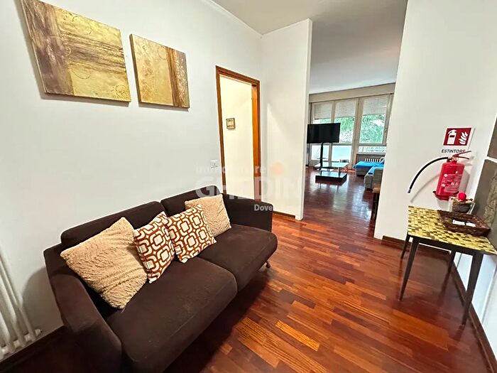 Appartamento con 6 locali in vendita in Conegliano