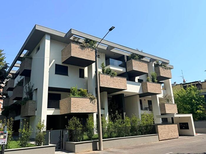 Appartamento bilocale in affitto in Via Francesco Levacher, Ospedale Volturno, Parma