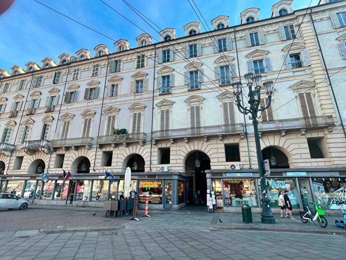 Appartamento monolocale in affitto in Piazza Castello, Via Roma, Torino