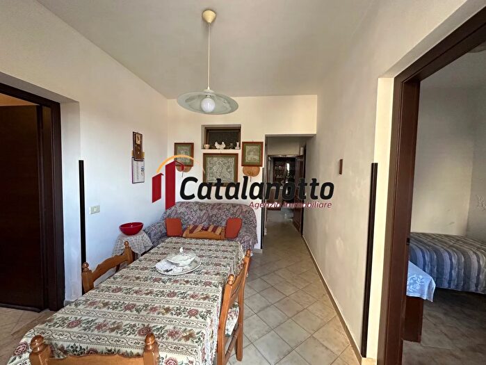 Casa in vendita in Via Girolamo Savonarola Quartiere San Giacomo Castelvetrano Trapani Sicilia Italia, Castelvetrano