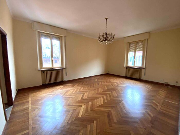 Appartamento con 5 locali in affitto in Via Bellaria, Centro Storico, Ferrara