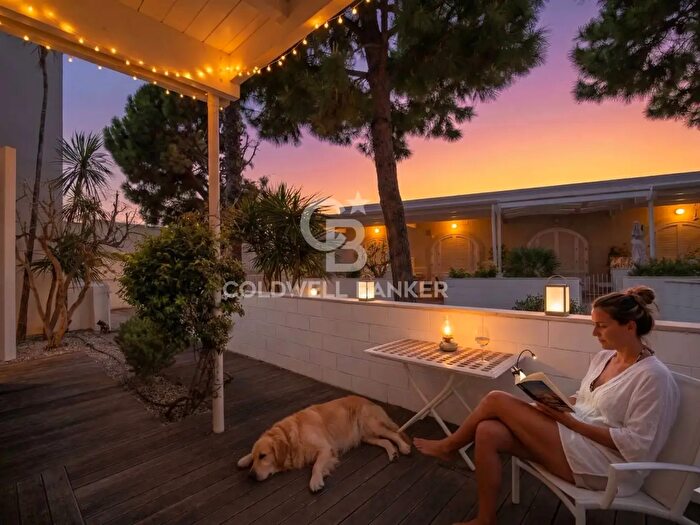 Appartamento bilocale in vendita in Lungomare Domenico Mudugno, Polignano A Mare