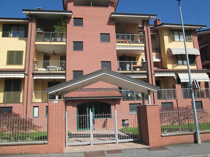 Appartamento bilocale in affitto in Via Martiri della Libertà, Centro, Moretta