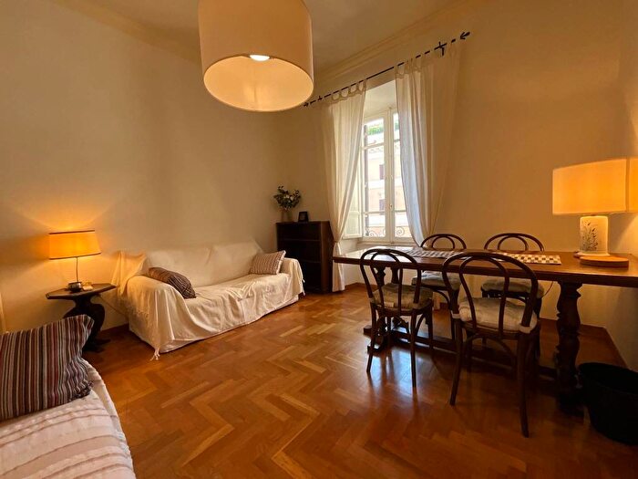 Appartamento bilocale in affitto in Piazza di Spagna, Spagna, Roma