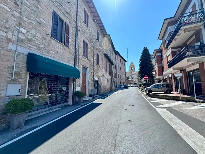 Appartamento bilocale in vendita in Via Micarelli, Assisi