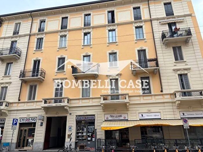 Appartamento trilocale in affitto in Via Galvano Fiamma, Indipendenza, Milano