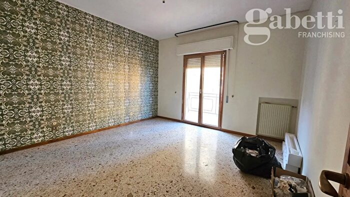 Appartamento trilocale in vendita in Via Papa Giovanni XXIII, Bagheria