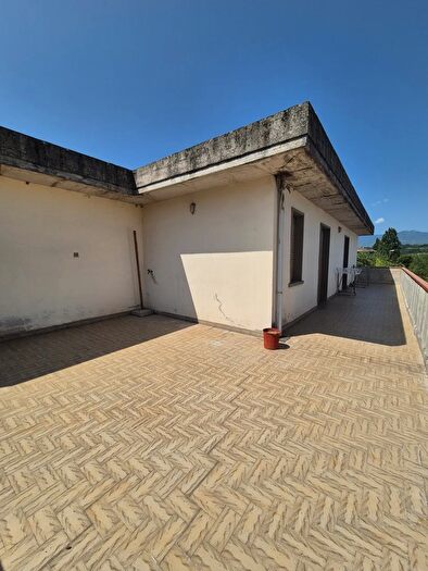 Casa con 5 locali in vendita in Via dellArtigianato, Montevarchi