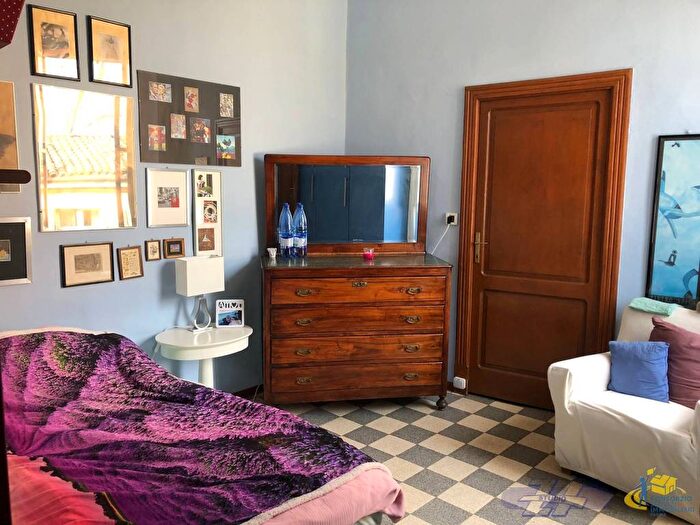 Appartamento quadrilocale in affitto in borgo pietro giordani, Centro Storico, Parma