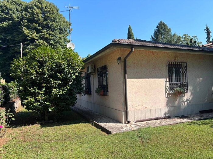 Casa trilocale in affitto in Via della Donnicciola, San Cesareo