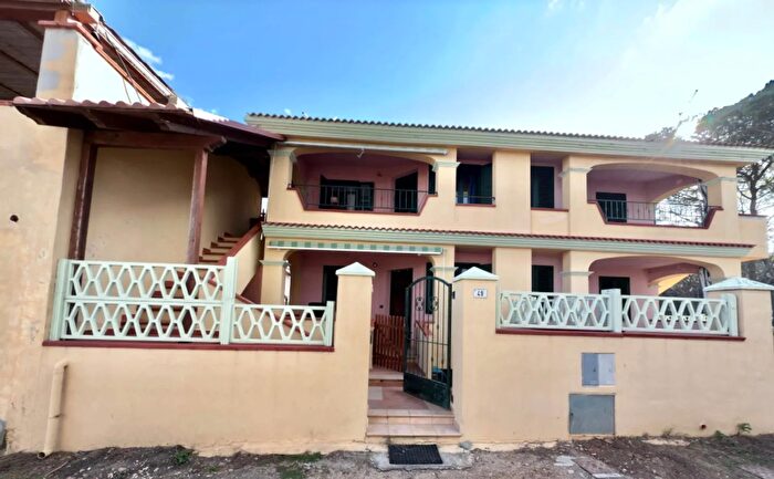 Appartamento trilocale in vendita in Siniscola