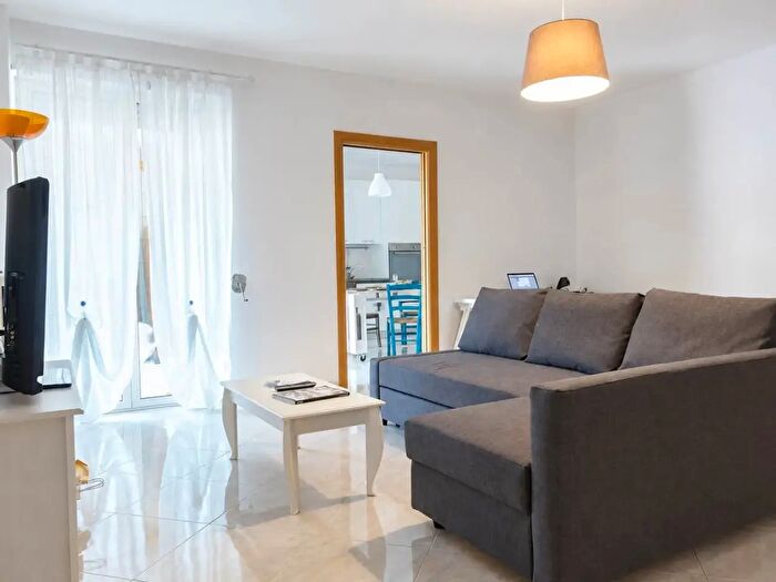 Appartamento trilocale in vendita in Via Sant'Anna, Monopoli