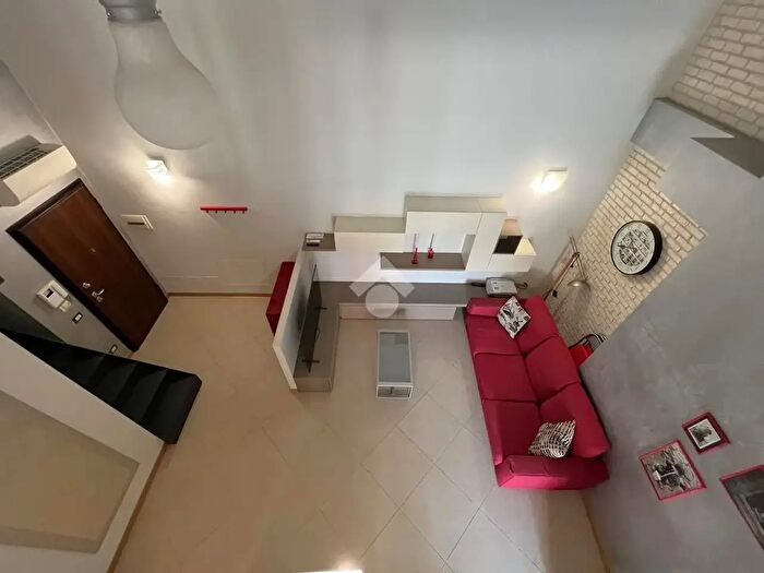 Appartamento quadrilocale in vendita in Via Toti, Carugate