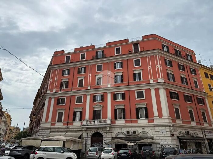 Appartamento bilocale in vendita in Piazza dei Sanniti, Roma