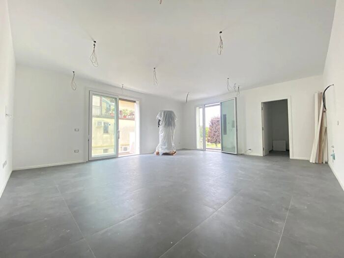 Appartamento quadrilocale in vendita in Massanzago