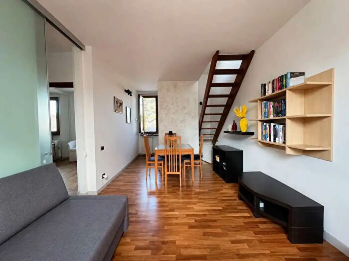 Appartamento trilocale in vendita in Via dei Colli, Guanzate