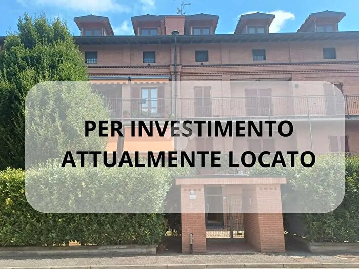 Appartamento bilocale in vendita in Via Manzoni, Vernate