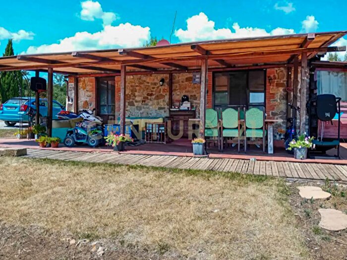 Casa trilocale in vendita in Località Cà di Rocco, Semproniano