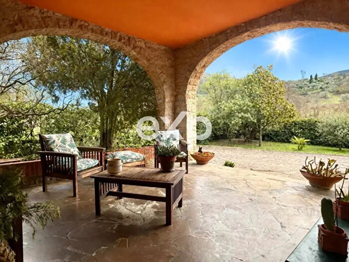 Casa con 5 locali in vendita in Via di Legri, Calenzano