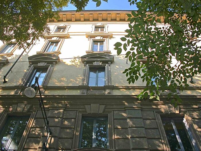 Appartamento bilocale in affitto in Foro Buonaparte, Cadorna Castello, Milano