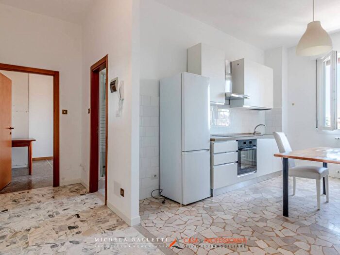 Appartamento trilocale in affitto in Via Tommaso Salvini, San Donato, Bologna