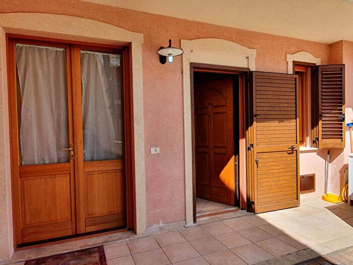 Appartamento trilocale in affitto in Centro, Cabras