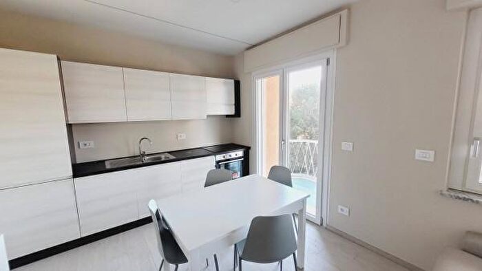 Appartamento trilocale in vendita in Via Silvio Bonfante, Diano Marina