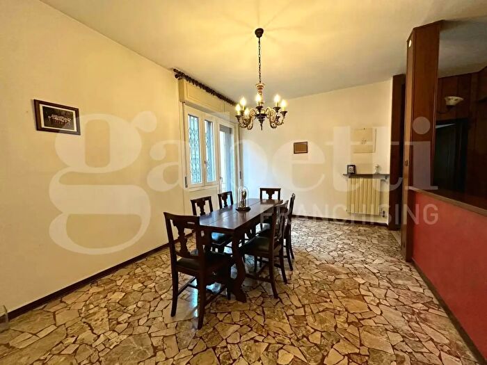 Appartamento in vendita in Via Crotti, Piacenza