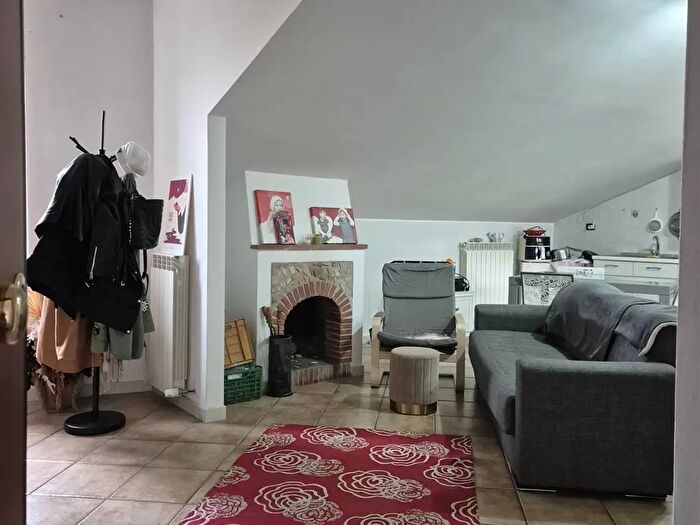 Casa trilocale in vendita in Via Sanzio, Rende