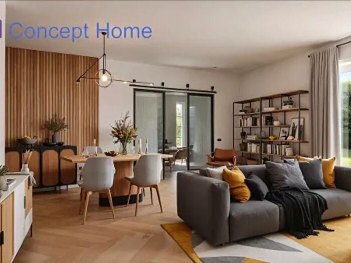 Casa quadrilocale in vendita in Via Torrione Felino, Felino