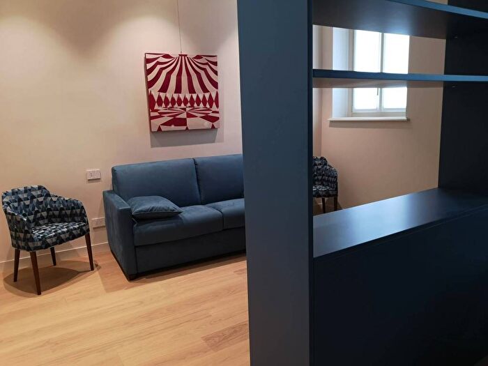 Appartamento monolocale in affitto in Borgo Riccio da Parma, Centro Storico, Parma