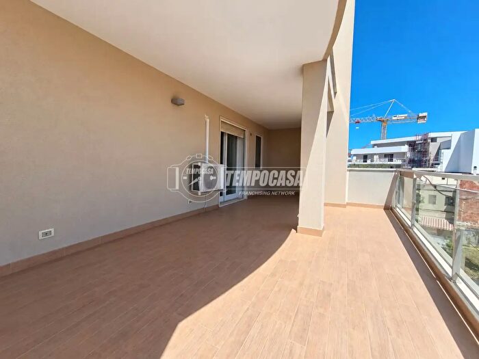 Appartamento trilocale in vendita in Via Amendola, Casamassima