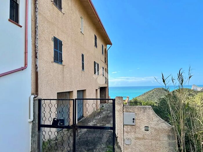 Appartamento quadrilocale in vendita in Via Porto Flavia, Iglesias