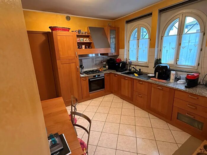 Case in Vendita e in Affitto - 2