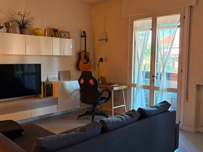 Appartamento trilocale in affitto in Santa Rita, Padova