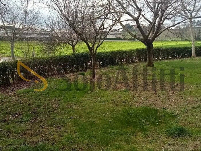 Appartamento con 7 locali in affitto in Macerata