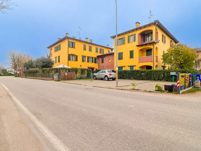 Appartamento bilocale in vendita in Via Prato Fiorito, Cento