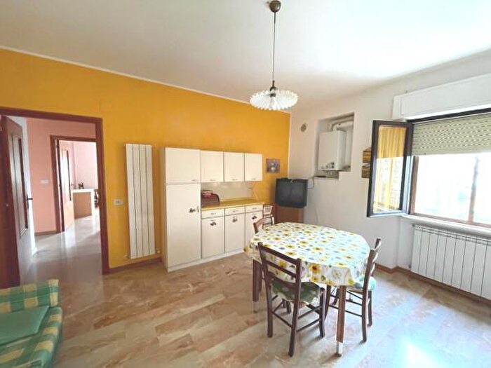 Appartamento trilocale in vendita in Via Tommaso Bartoletti, Atessa