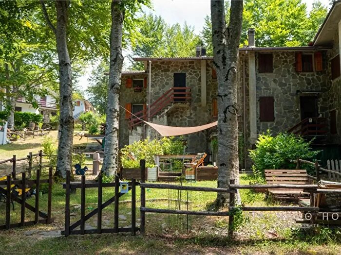 Casa con 5 locali in vendita in Località Villaggio Aracci, Zeri