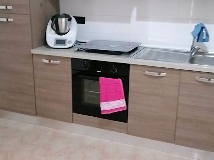 Appartamento trilocale in affitto in Via Cappuccini, Centro, Chivasso