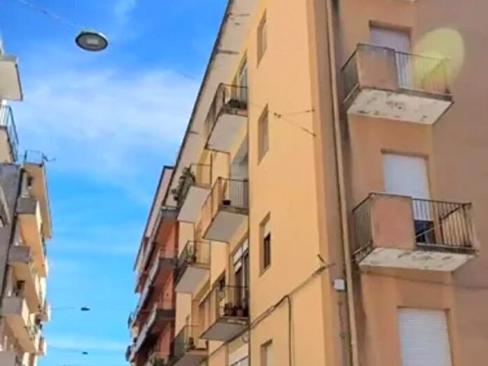 Appartamento quadrilocale in vendita in Via Francesco Crispi, Catanzaro