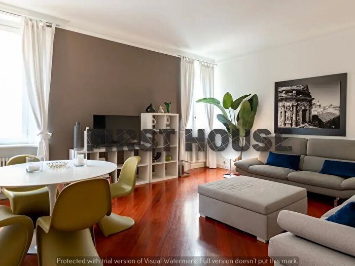 Appartamento trilocale in affitto in Viale Monte Grappa, Milano