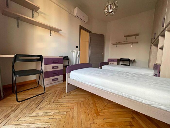 Appartamento trilocale in affitto in Corso Peschiera, Cenisia, Torino