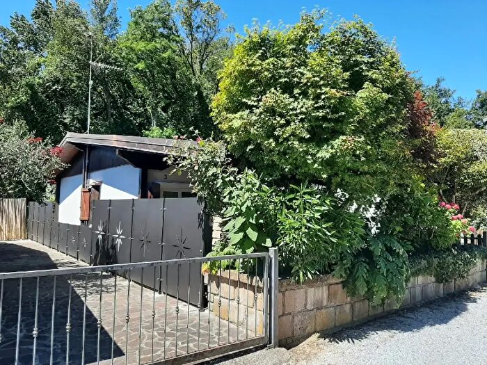 Casa bilocale in vendita in Via Gardiola, San Felice Del Benaco
