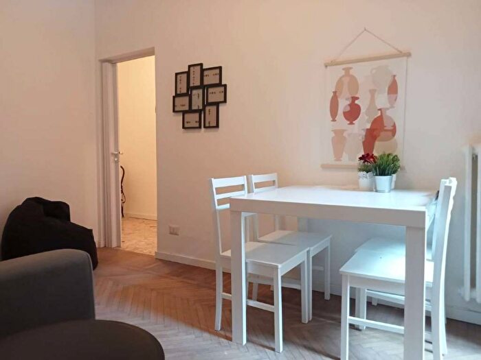 Appartamento trilocale in affitto in via Mac Mahon, Cenisio, Milano