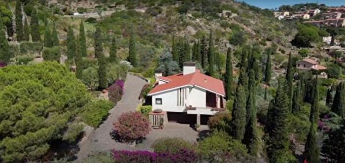 Casa con 6 locali in vendita in Monte Argentario