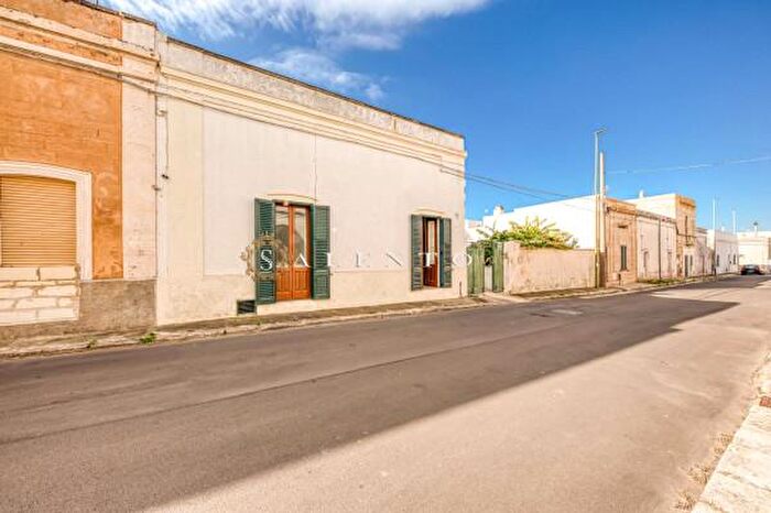 Casa con 5 locali in vendita in Via Cesare Battisti, Morciano Di Leuca